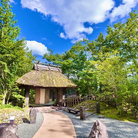 Satonoyu Waraku 13 Years Or Older Hotel Minamioguni Buitenkant foto