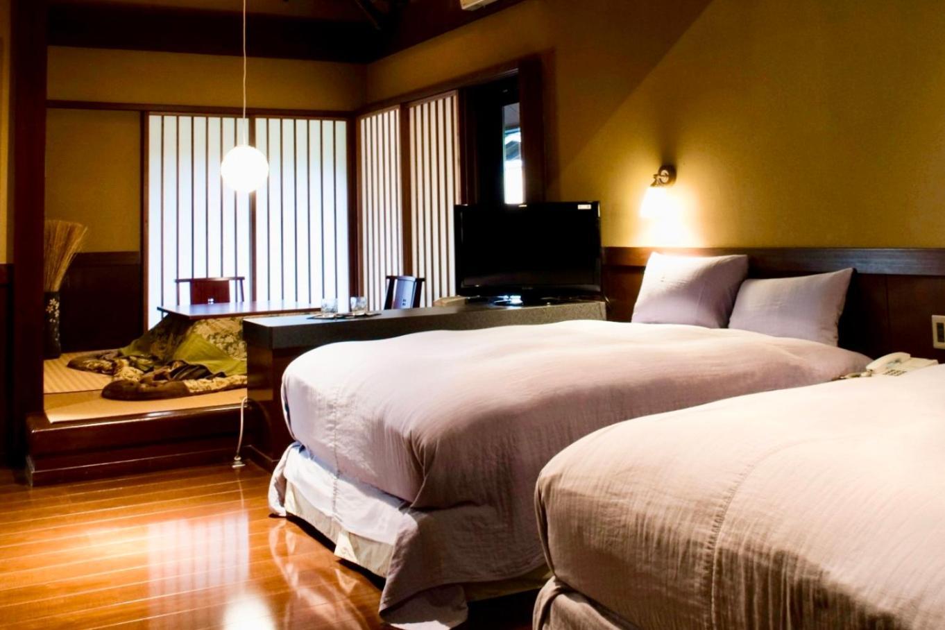 Satonoyu Waraku 13 Years Or Older Hotel Minamioguni Buitenkant foto