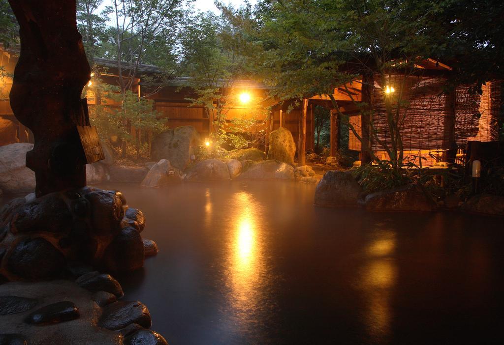 Satonoyu Waraku 13 Years Or Older Hotel Minamioguni Buitenkant foto